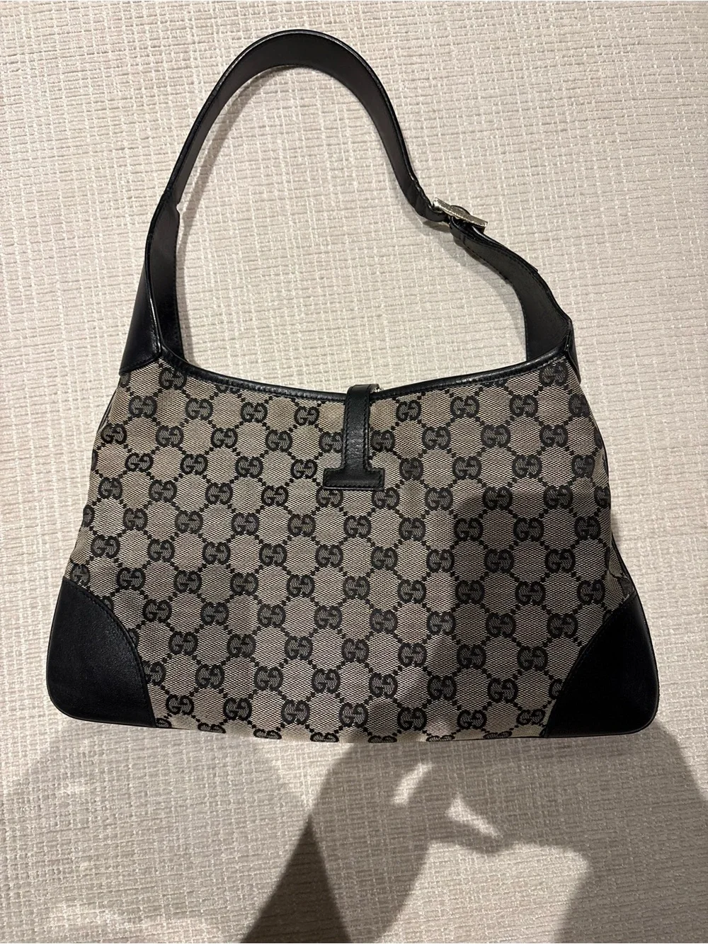 Gucci pre loved
